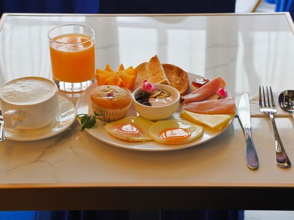Breakfast at The Salisbury Hotel